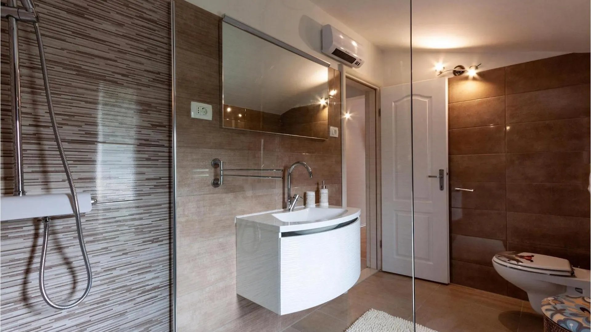 Villa Emily Medulin 0*,  Croatia